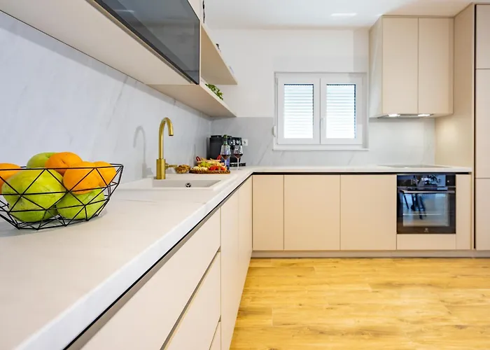 Apartment Frane - Makar *